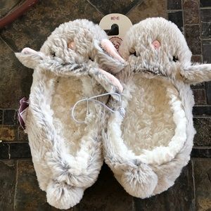 Fuzzy bunny slipper
